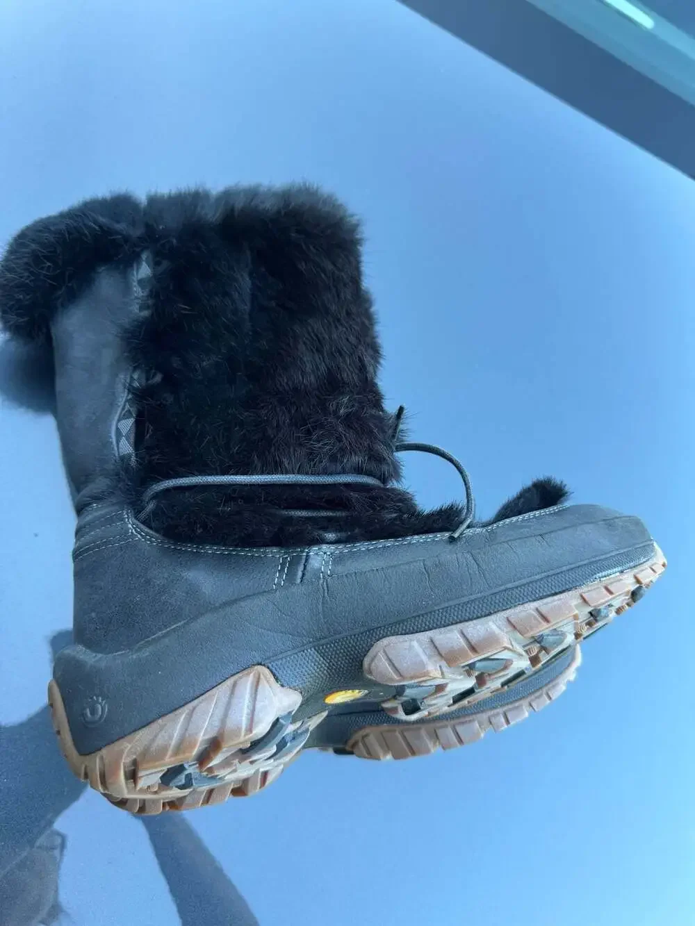 Ulu CRO-11W Black Leather Fur Winter Snow Boots Women's Size 7